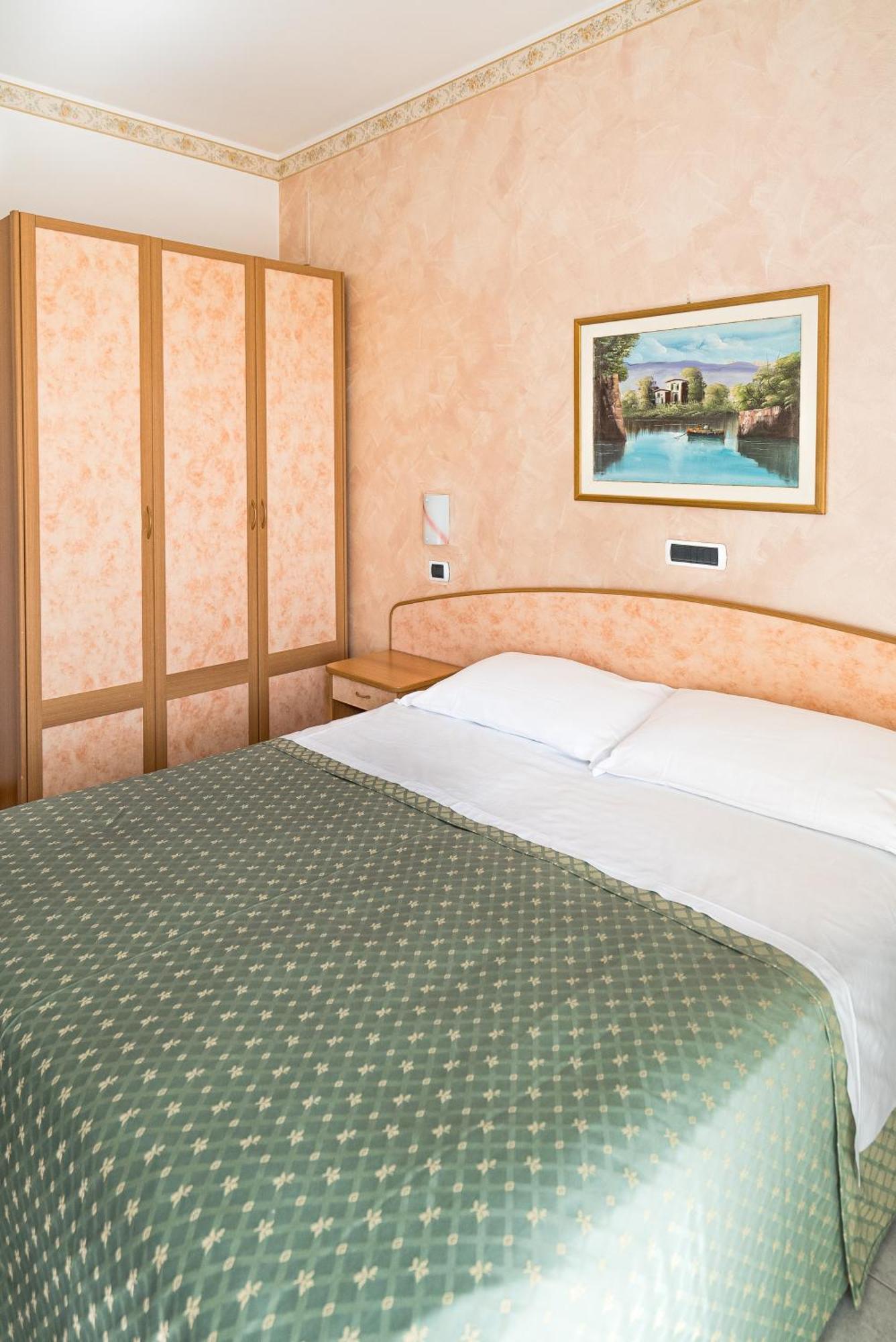 Hotel Joli Alba Adriatica Zewnętrze zdjęcie