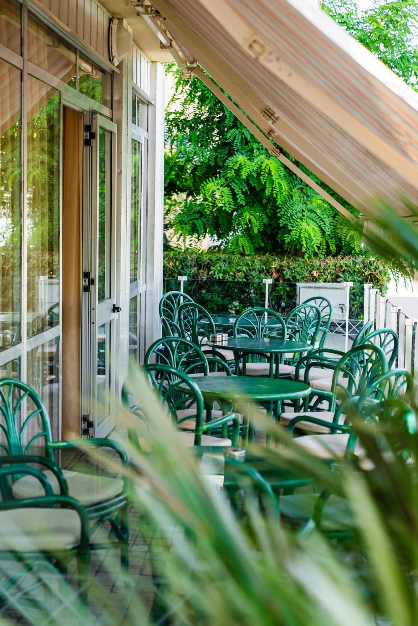 Hotel Joli Alba Adriatica Zewnętrze zdjęcie